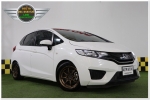 Honda jazz 15 s  ปี 2015 ดาวน์ 510 เปอร์เซ็น
