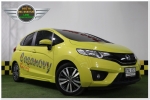 HONDA jazz 15 sv  ปี 2014 ดาวน์ 510 เปอร์เซ็น